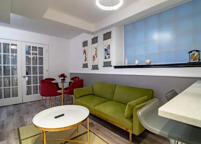 Gold Coast 2br Near Oak Street * Чикаго